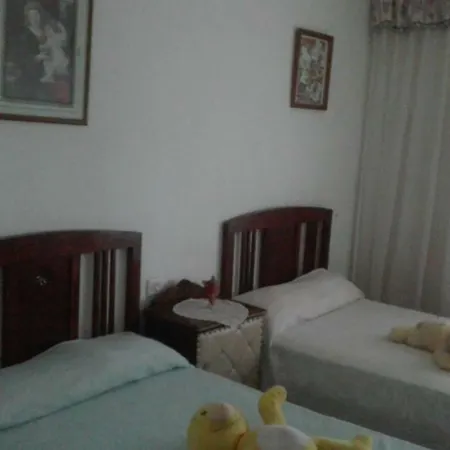 Privatunterkunft Casa Los Amigos Del Surf Praia Das Furnas Porto do Son
