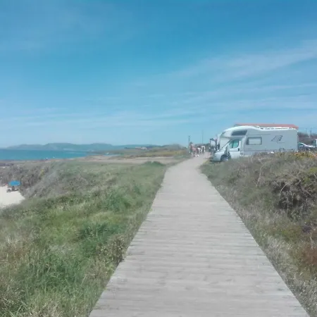 Casa Los Amigos Del Surf Praia Das Furnas Privatunterkunft Porto do Son