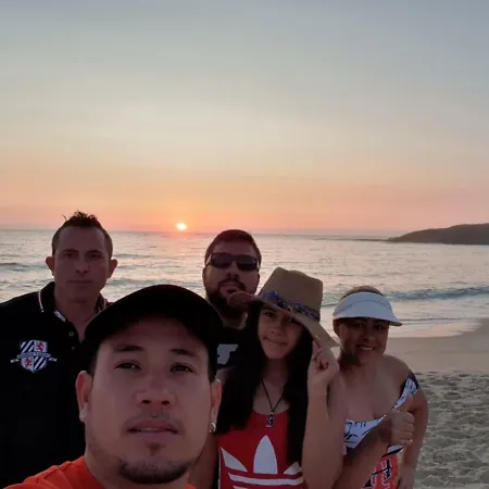Privatunterkunft Casa Los Amigos Del Surf Praia Das Furnas *