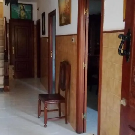 Privatunterkunft Casa Los Amigos Del Surf Praia Das Furnas
